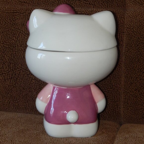 Silver Buffalo Sanrio Hello Kitty 3D Sculpted Ceramic Large Canister Jar New - Picture 7 of 11